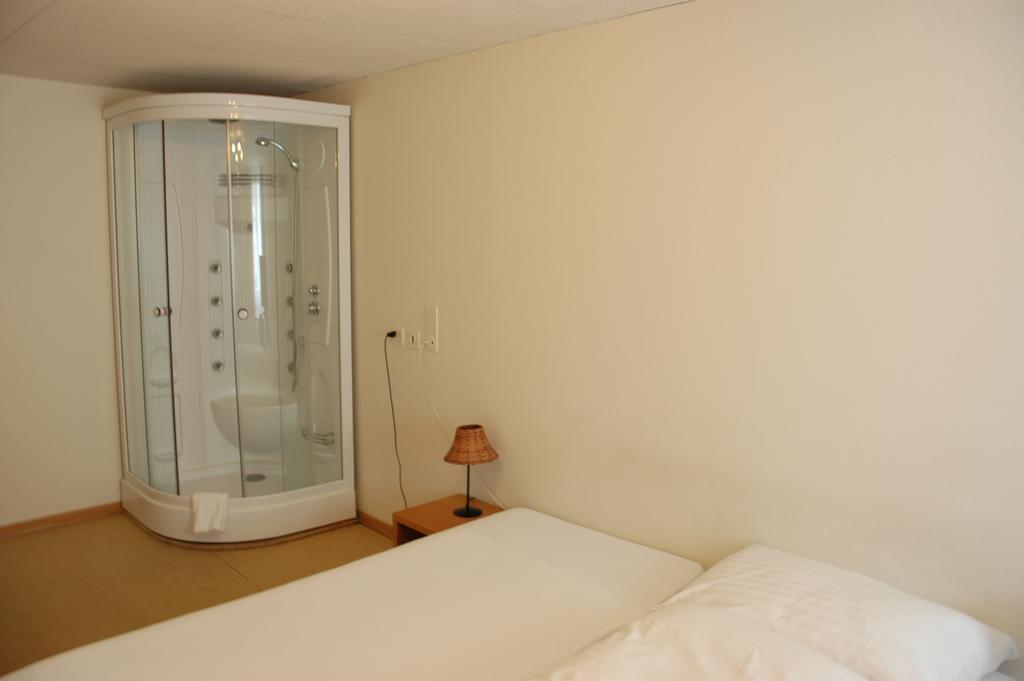 Hotel Weisses Kreuz St. Gallen Zimmer foto